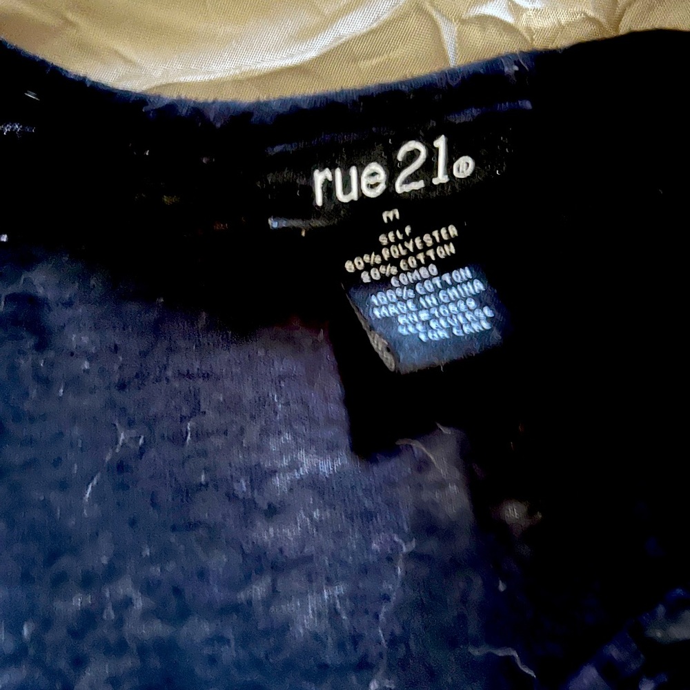 Rue 21 tank top with lace skull